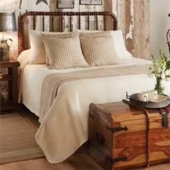 Farmington Queen Bedspread - Cream 94x108 -Beautiful Decoration Farmington Queen Bedspread Cream 94x108 762242432857 image5 56624.1689053123