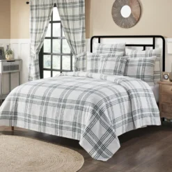 Pine Grove Plaid Coverlet