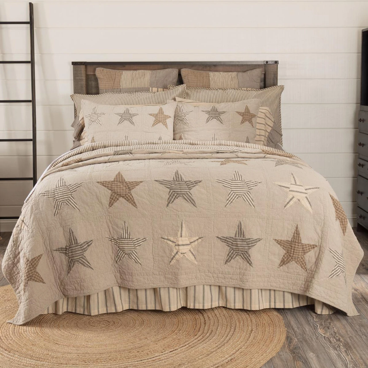 Sawyer Mill Charcoal Star Quilt 2 Sawyer Mill Charcoal Star Quilt - Image 2